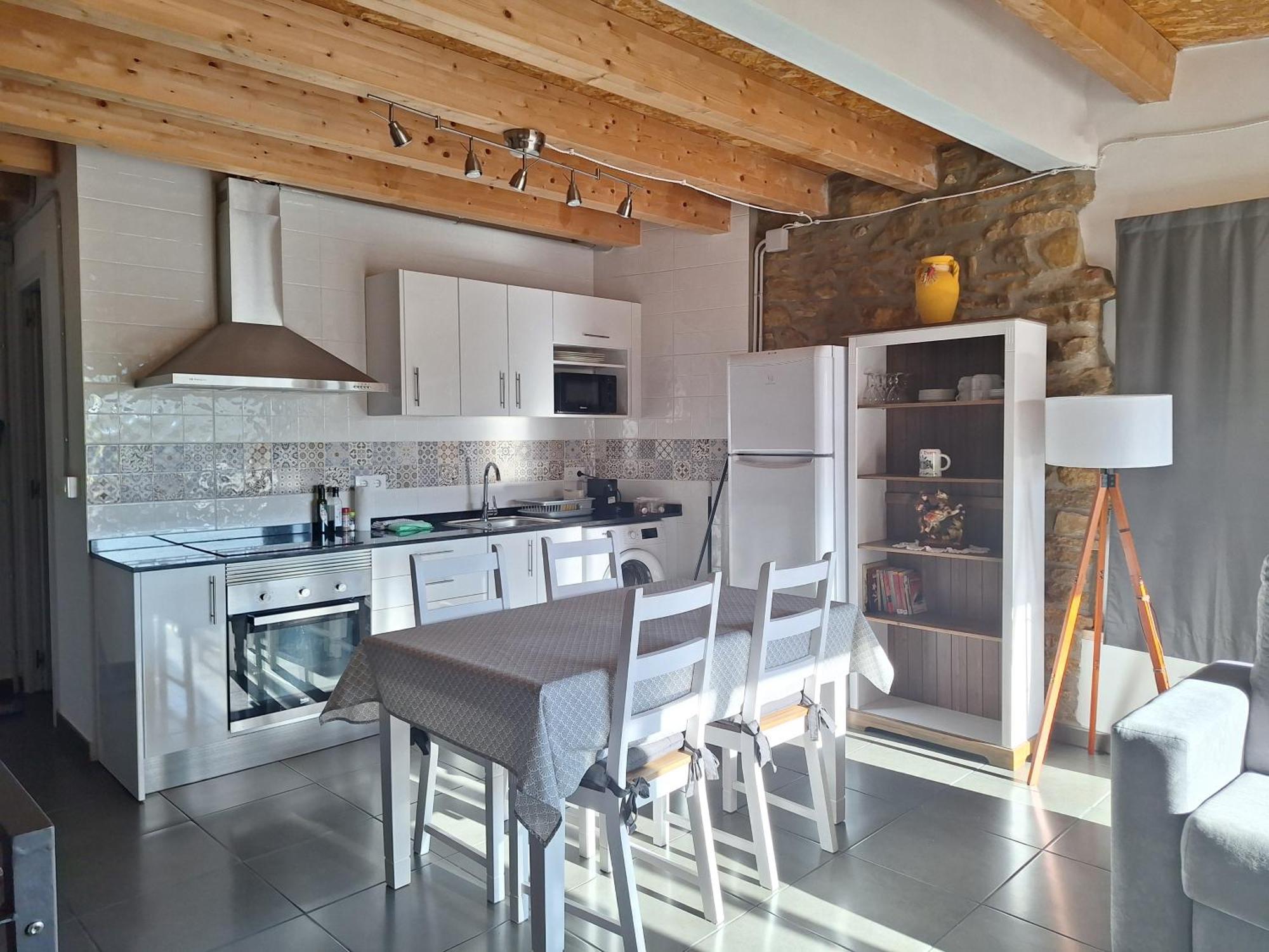 Duplex Sant Marti Apartment Ager Luaran gambar